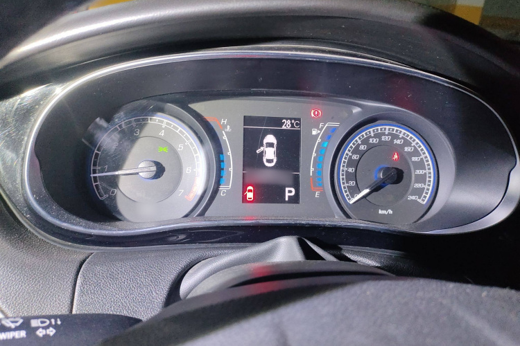 菲亚特 菲翔 2012款 1.4T 自动劲享版局部细节14