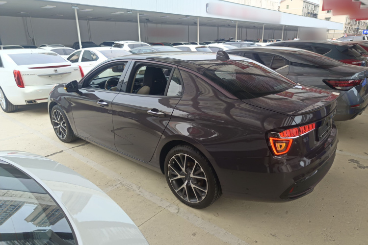 领克03 2018款 1.5TD DCT型Pro版 国V车身外观4