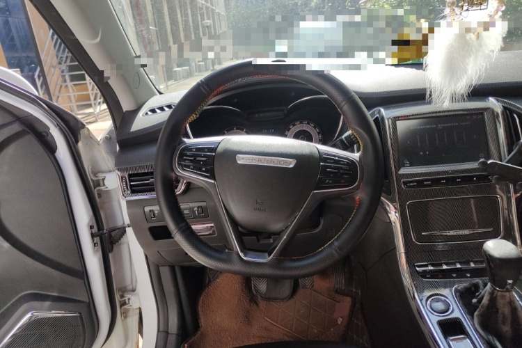 猎豹汽车 猎豹CS9 2017款 1.5L 手动风尚型中控内饰13