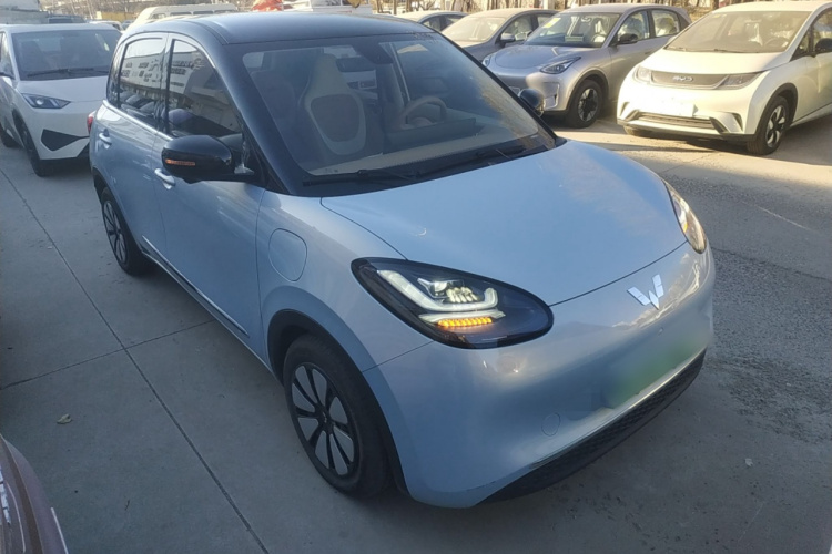 五菱汽车 五菱缤果 2025款 410km 灵犀尊享款车身外观3