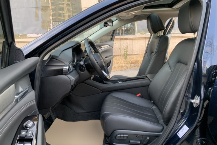 马自达 阿特兹 2020款 2.0L 蓝天豪华版中控内饰7002