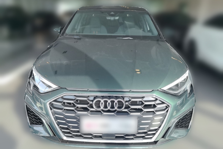 奥迪A3 2024款 A3L Limousine 35 TFSI 时尚运动型车身外观2