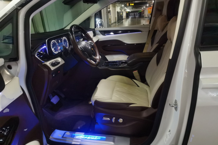 别克GL8 2022款 ES陆尊 653T 尊享型局部细节19