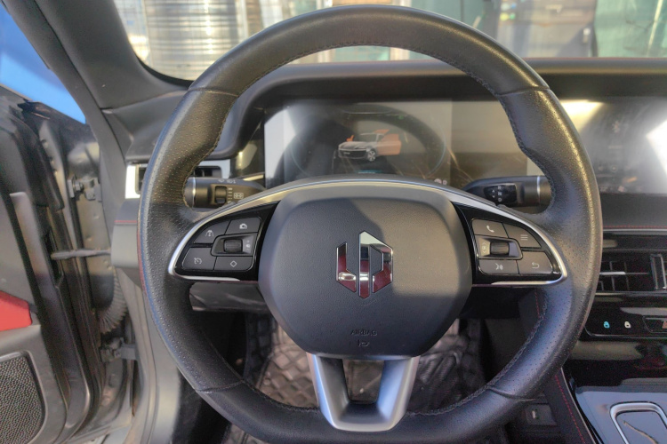 零跑汽车 零跑S01 2019款 380 Pro中控内饰13