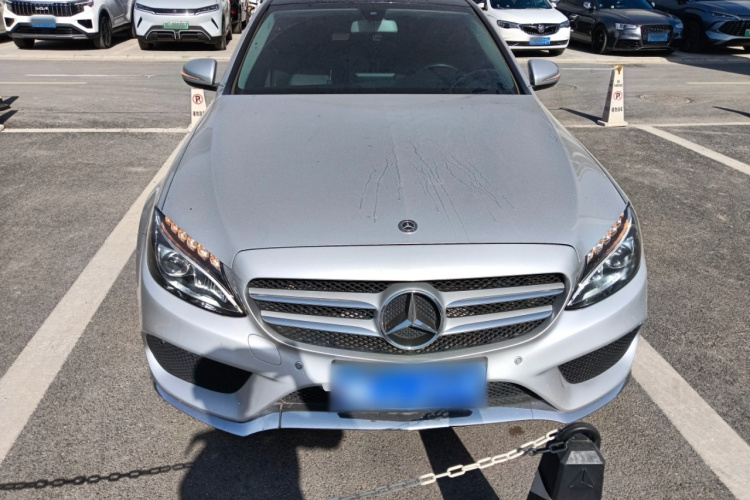 奔驰C级 2018款 C 200 L 运动版车身外观2