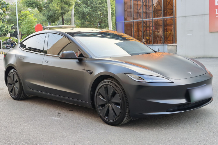 特斯拉 Model 3 2023款 长续航全轮驱动版车身外观6001