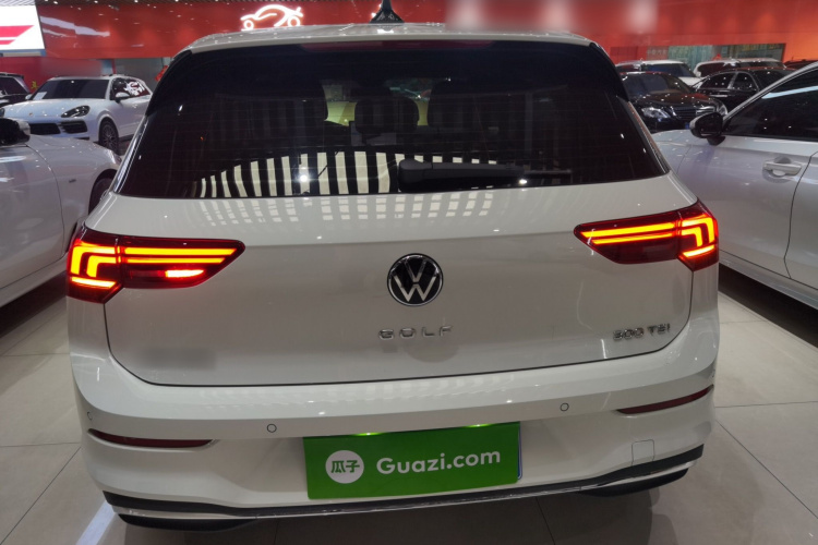 大众 高尔夫 2025款 300TSI Pro车身外观6