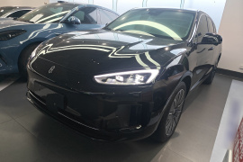 鸿蒙智行 问界M5 2022款 纯电四驱性能版