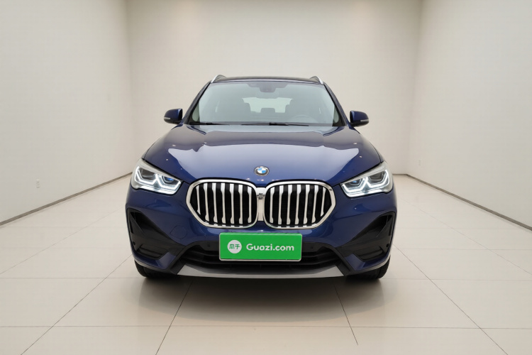 宝马X1 2021款 改款 sDrive25Li 领先型车身外观2