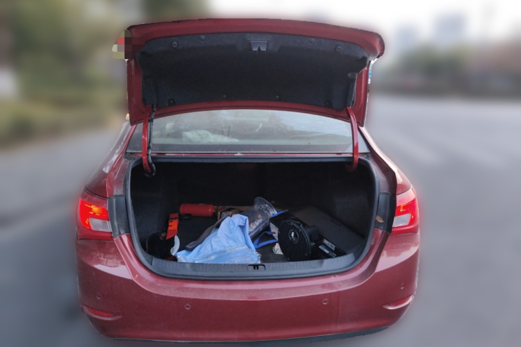 别克 英朗 2015款 15N 自动精英型局部细节23