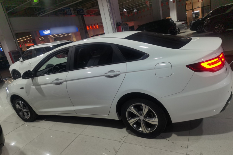 吉利汽车 帝豪GL 2018款 1.4T DCT精英智联型车身外观4