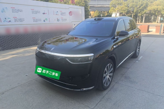 鸿蒙智行 问界M8 2025款 增程 Max+版 53.4kWh 6座版