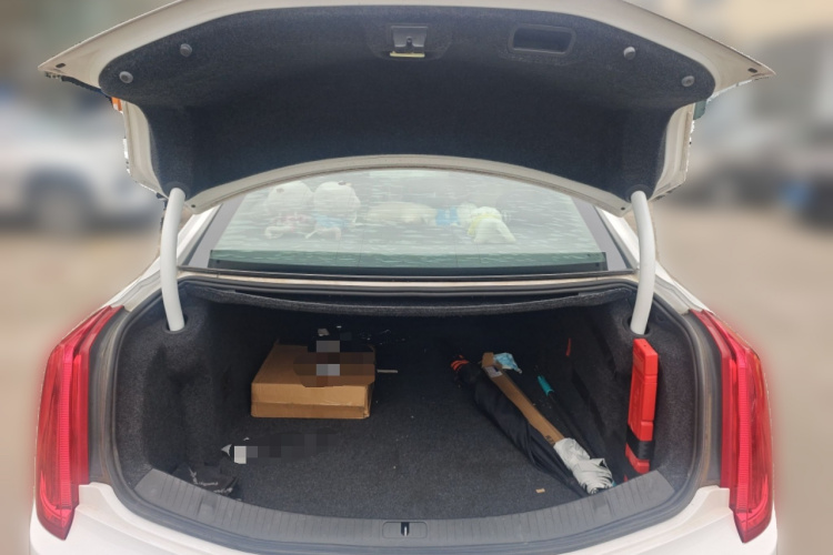 凯迪拉克XTS 2014款 28T 精英型局部细节23