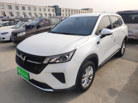 五菱汽车 五菱星辰 2021款 1.5T 手动星悦版