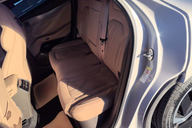 腾势N7 2023款 长续航性能版中控内饰21