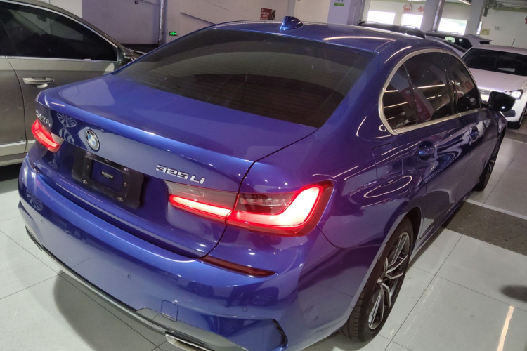 宝马3系 2021款 325Li M运动套装车身外观7