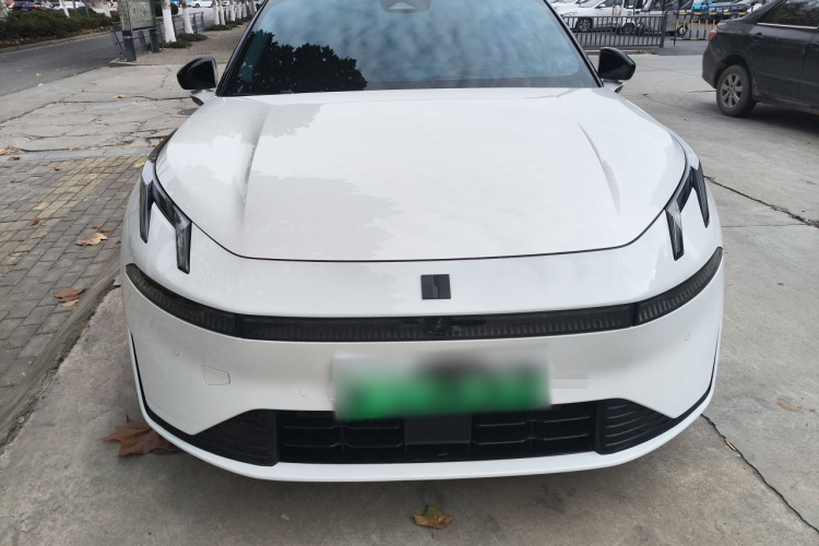 领克07 2024款 EM-P 126长续航 Ultra车身外观2