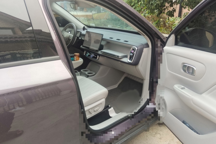 零跑汽车 零跑B10 2025款 510悦享版局部细节9005