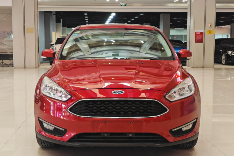 福特 福克斯 2017款 两厢 1.6L 自动风尚型智行版车身外观6007