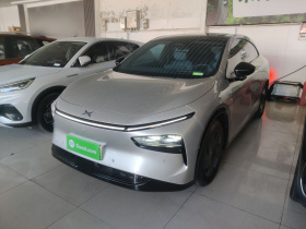 小鹏G7 2025款 702 超长续航 Ultra