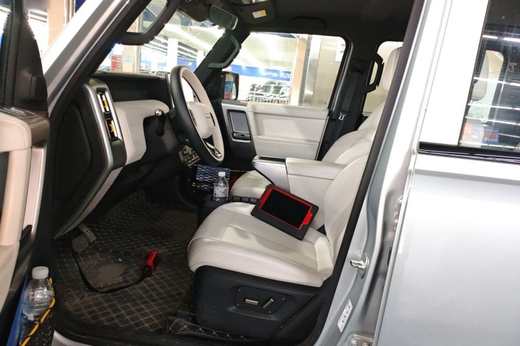 奇瑞iCAR V23 2025款 401两驱智驾版中控内饰7003