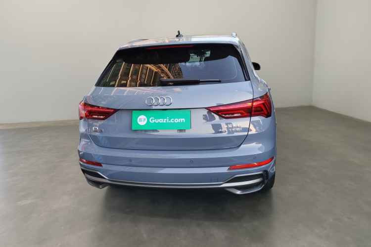 奥迪Q3 2022款 40 TFSI RS套件燃速型车身外观6