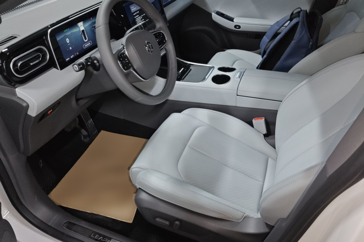 零跑汽车 零跑C01 2023款 525舒享版中控内饰19