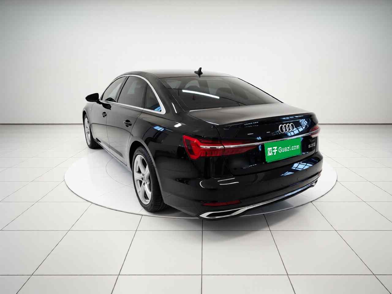 奥迪A6L 2024款 45 TFSI 臻选致雅型(3)
