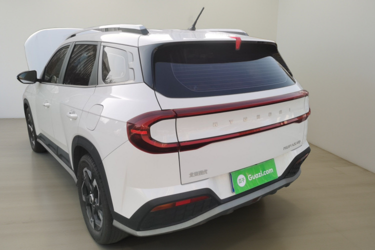 北京现代ix35 2023款 沐飒 2.0L 豪华版DLX车身外观5