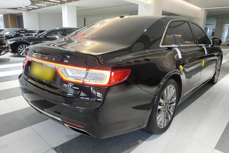 林肯大陆 2017款 3.0T 四驱尊耀版车身外观7