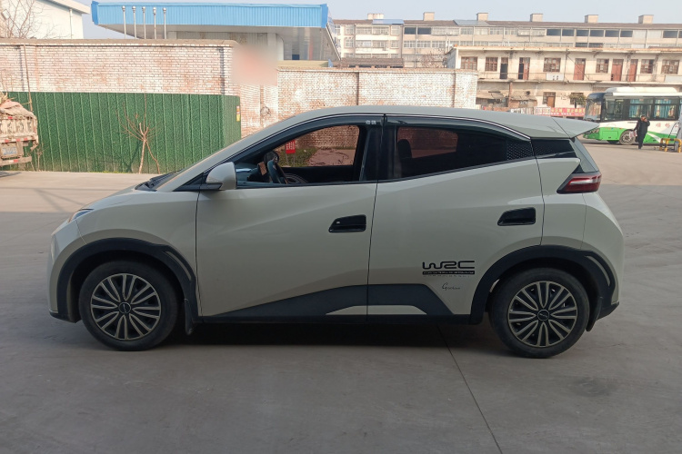 比亚迪 海鸥 2023款 活力版车身外观4