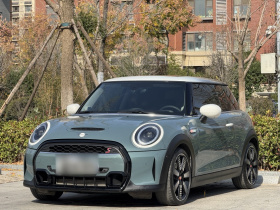 MINI 2023款 2.0T COOPER S 弧光特别版