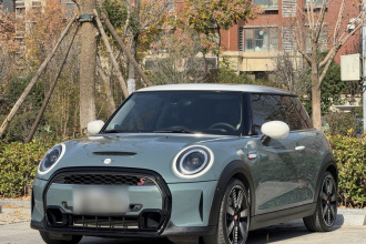 MINI 2023款 2.0T COOPER S 弧光特别版