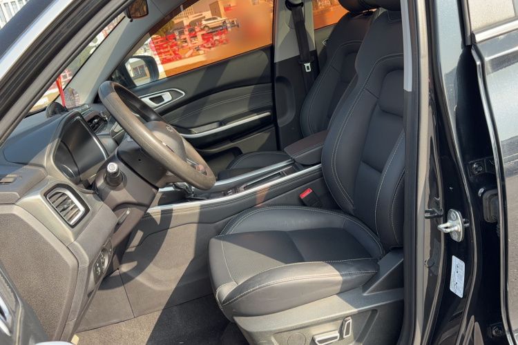 奇瑞 瑞虎8 2018款 1.5TCI 自动豪华型 5座局部细节19