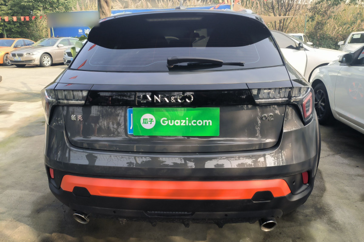 领克02 2019款 1.5T DCT两驱耀版 国VI车身外观6