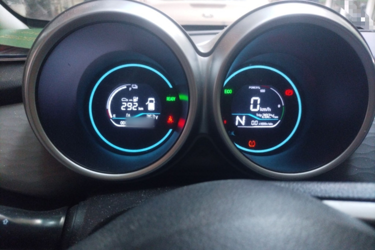 欧拉黑猫 2019款 351km 女神版局部细节14