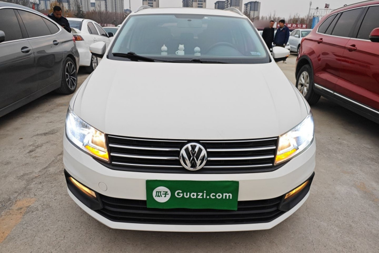 大众 桑塔纳 2017款 浩纳 1.6L 自动舒适版车身外观2