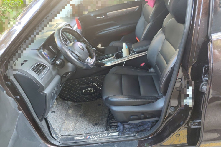 雷诺 科雷傲 2017款 2.5L 两驱尊贵版局部细节19