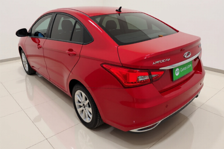 奇瑞 艾瑞泽5 2019款 1.5L CVT青春版 国V车身外观5