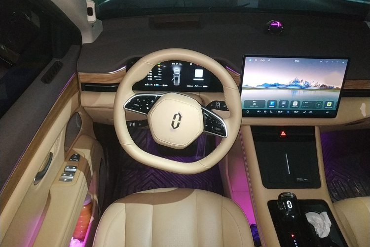 鸿蒙智行 问界M7 2024款 1.5T 后驱Plus版 5座局部细节13