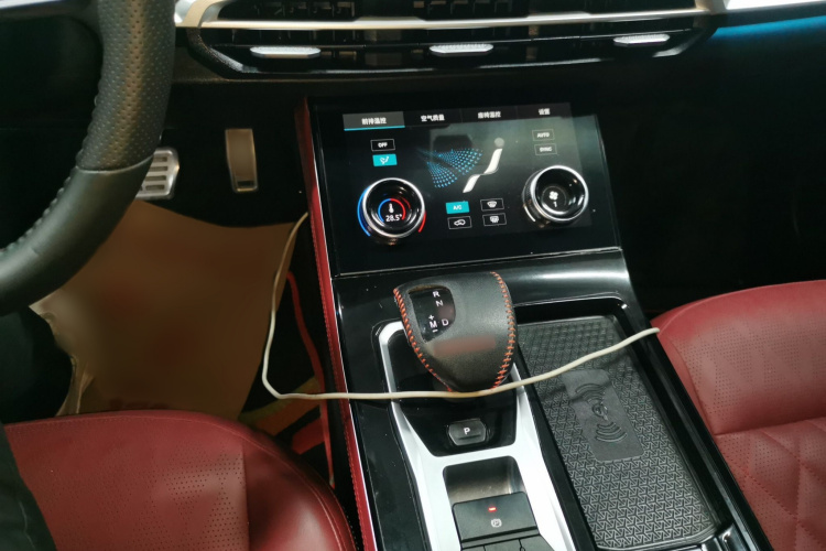 捷途X70 PLUS 2023款 1.6T DCT强者PRO+ 5座局部细节18