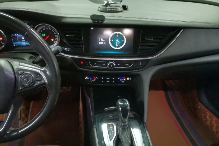 别克 君威 2017款 20T 精英型局部细节16