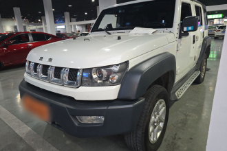 北京越野 北京BJ40 2016款 40L 2.0T 手动四驱尊贵版