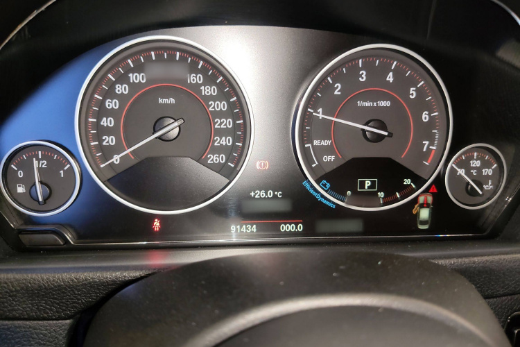 宝马3系 2018款 320i M运动套装局部细节14