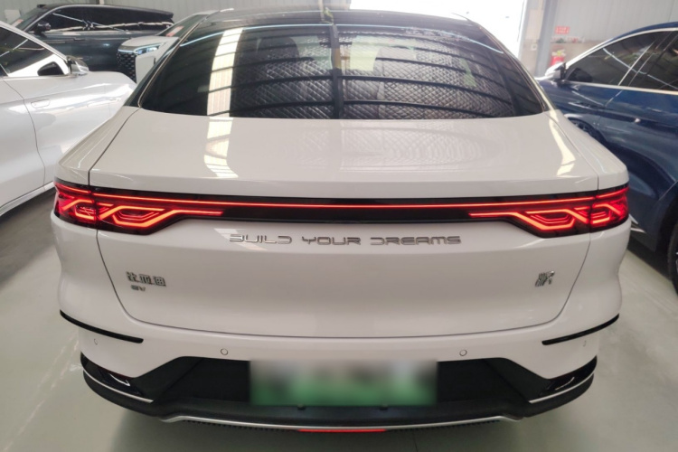 比亚迪 汉 2023款 EV 冠军版 715KM前驱旗舰型车身外观6