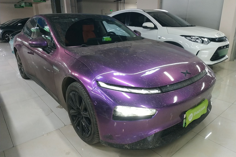 小鹏P7 2022款 670N+车身外观3