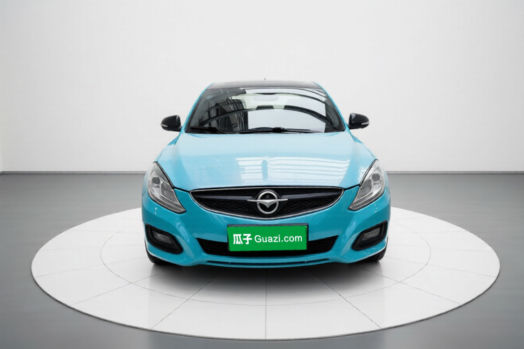 海马M6 2017款 1.5T CVT豪华型车身外观2