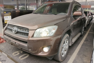 丰田 RAV4荣放 2011款 2.0L 自动经典版