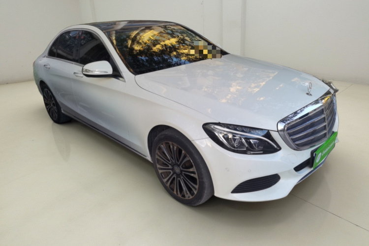 奔驰C级 2017款 C 200 L 4MATIC车身外观3