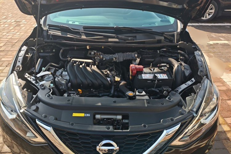 日产 轩逸 2022款 经典 1.6XE CVT舒适版机舱底盘24